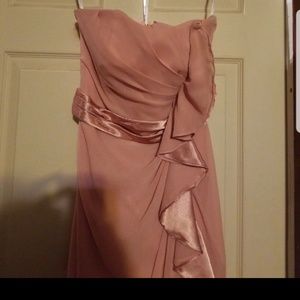 Womens size 4 David's bridal strapless pink dress